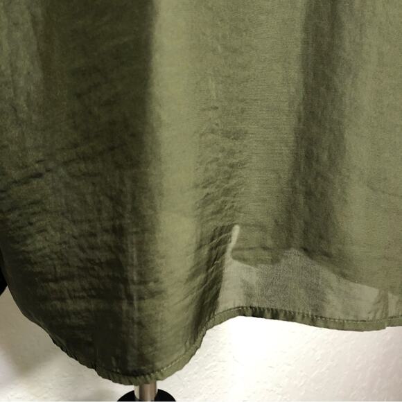 Show Me Your Mumu Peta-Boo army green cold shoulder tunic top Extra Small XS - Picture 13 of 15